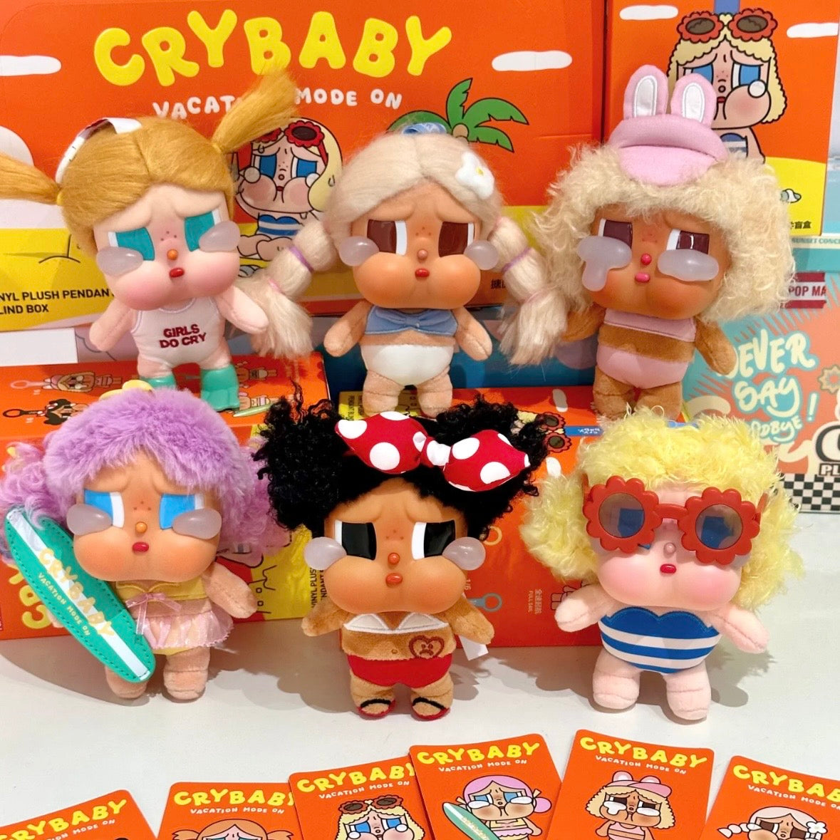 即日発送 CRYBABY Vacation Mode Onぬいぐるみ アソート Crybaby Vacation Mode On Series Vinyl Plush Pendant - Vacation