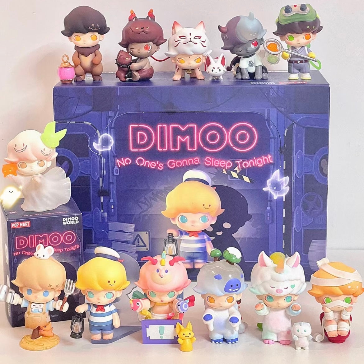 Dimoo One Moon Dimoo No One's Gonna Sleep Tonight Series Blind Box – Meaning Less Art Inc.